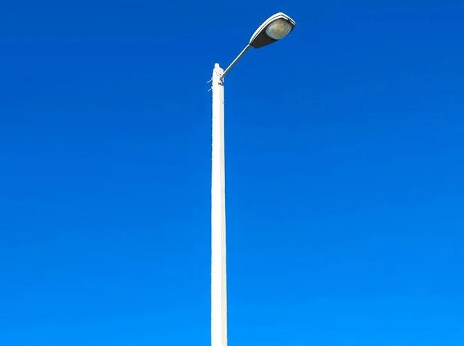 Jednoručný dopravný stĺp