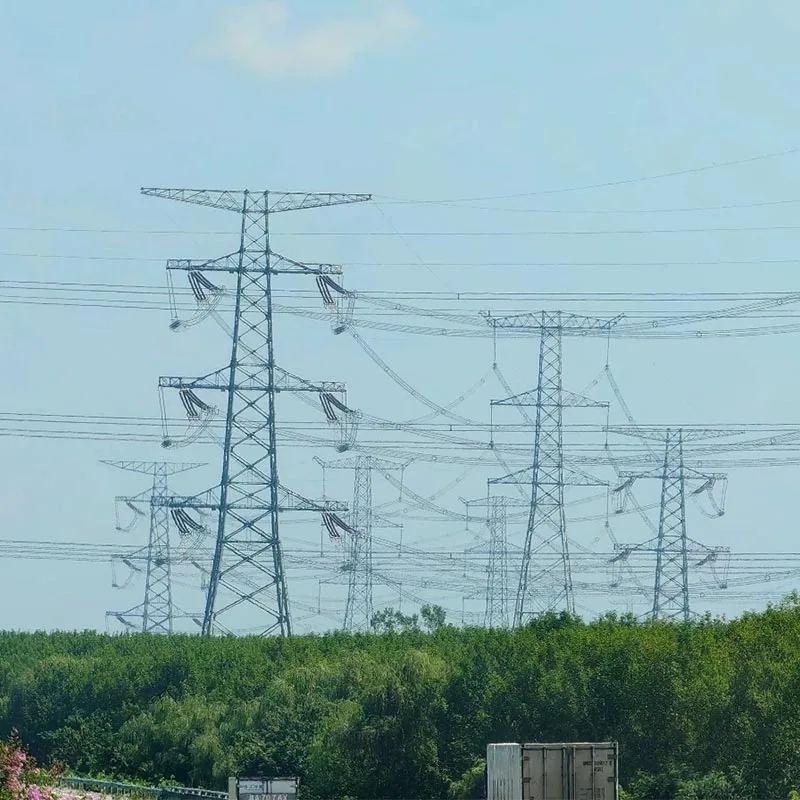 Prečo je napínacia veža nevyhnutná pre moderné systémy na prenos energie?
